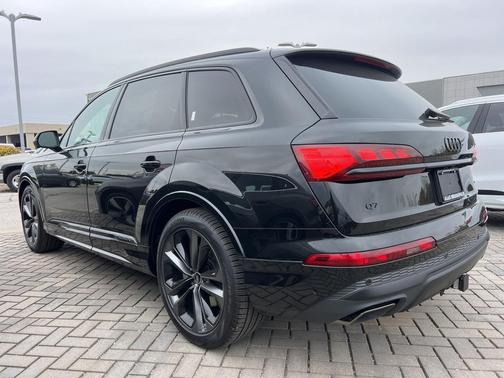 2026 Audi Q7 55 Prestige