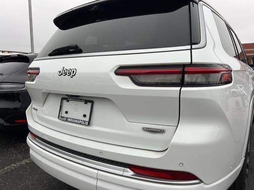 2023 Jeep Grand Cherokee L Summit Reserve