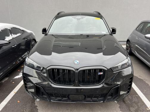 2024 BMW X5 M60i