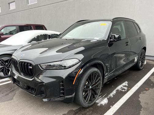2024 BMW X5 M60i