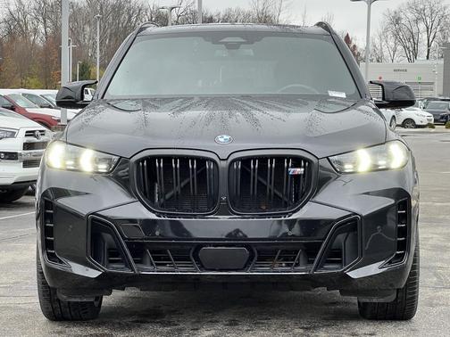 2024 BMW X5 M60i