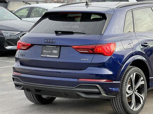 2023 Audi Q3 45 S line Premium Plus