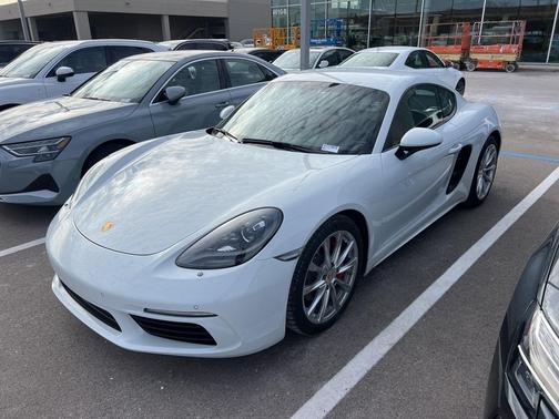 2019 Porsche 718 Cayman S