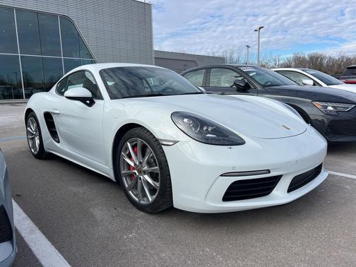 2019 Porsche 718 Cayman S