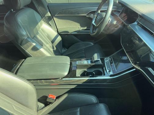 2021 Audi A8 L 60
