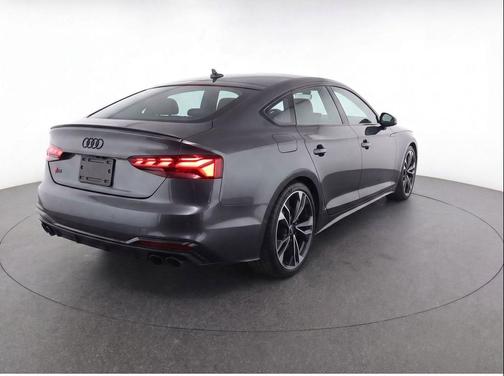 Daytona Gray Pearl Effect 2023 Audi S5 Premium Plus TFSI quattro Tiptronic