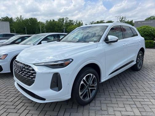 2025 Audi Q5 2.0T Premium
