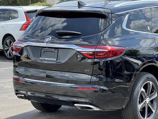 2020 Buick Enclave FWD Essence