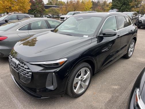 2025 Audi Q5 Prestige TFSI quattro S tronic