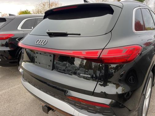 2025 Audi Q5 Prestige TFSI quattro S tronic