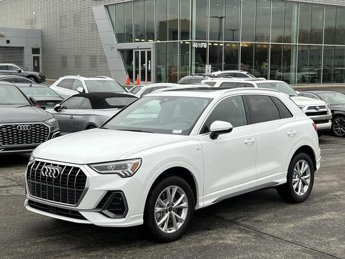 2025 Audi Q3 Premium