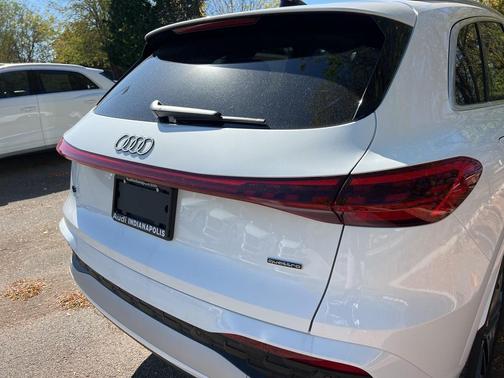 2025 Audi Q5 Premium