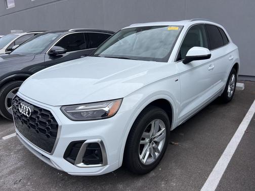 2024 Audi Q5 45 S line Premium