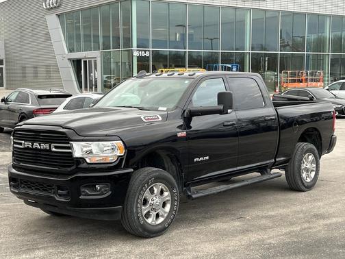 2021 RAM 2500 Big Horn Crew Cab 4x4 6'4' Box