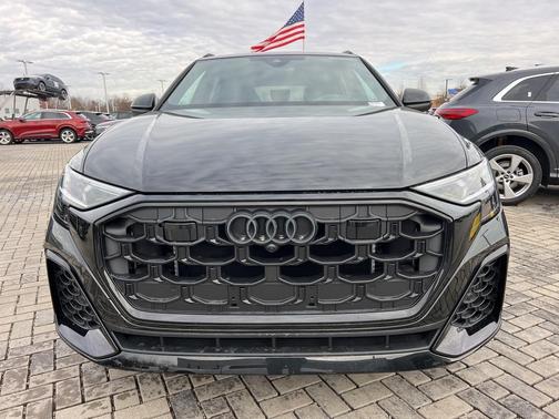 2026 Audi SQ8 4.0T Prestige