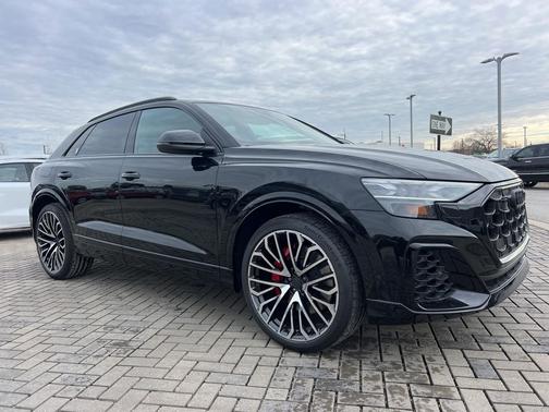 2026 Audi SQ8 4.0T Prestige