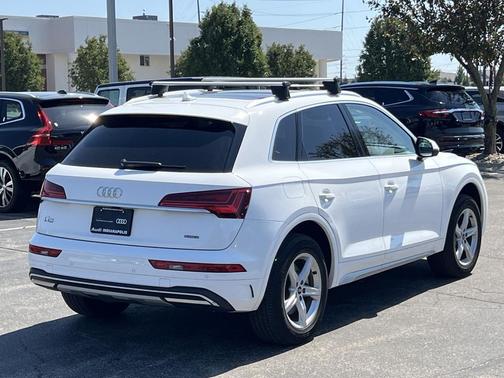 2022 Audi Q5 40 Premium