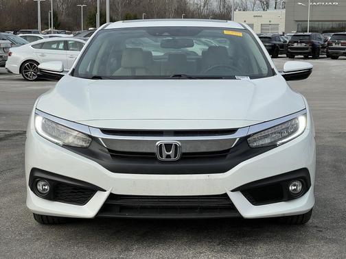 2018 Honda Civic Touring
