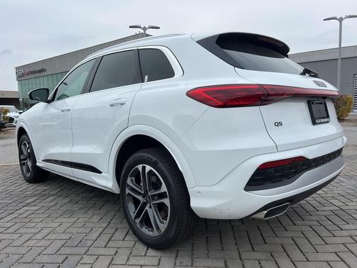 2025 Audi Q5 Premium Plus TFSI quattro S tronic