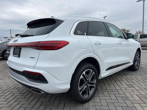 2025 Audi Q5 Premium Plus TFSI quattro S tronic