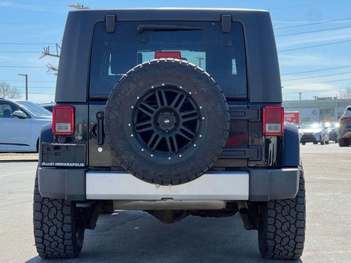 2010 Jeep Wrangler Unlimited Sahara