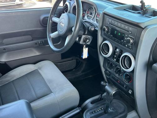 2010 Jeep Wrangler Unlimited Sahara