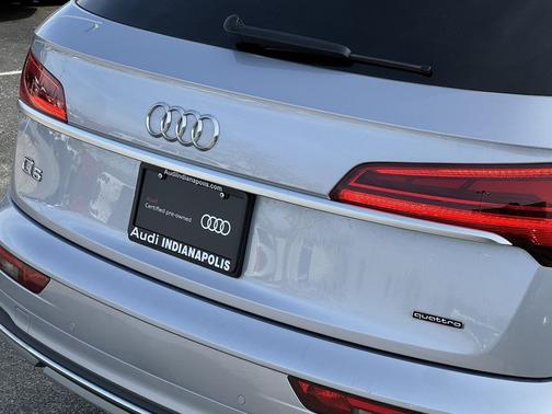 2023 Audi Q5 40 Premium Plus
