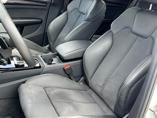 Arkona White 2024 Audi SQ5 3.0T Premium