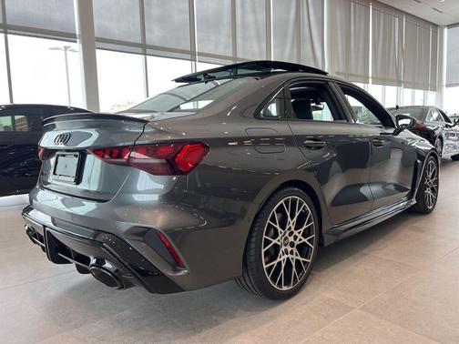daytona gray pearl effect 2026 Audi RS 3 TFSI quattro S tronic