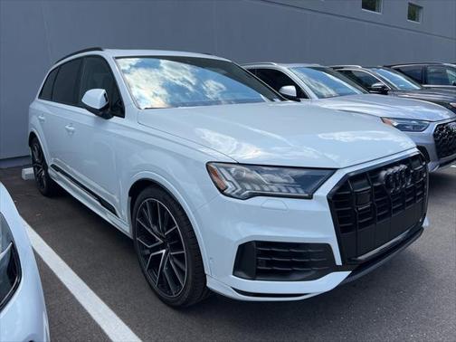 2021 Audi Q7 55 Prestige