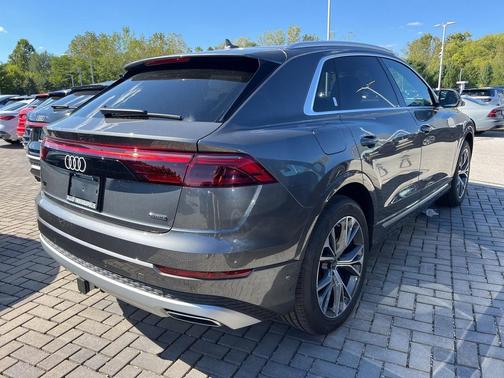 2026 Audi Q8 55 Premium Plus