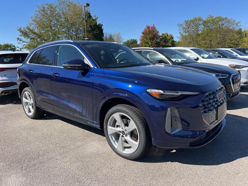 2025 Audi Q5 Premium Plus