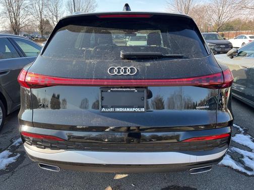 2025 Audi Q5 Premium Plus TFSI quattro S tronic