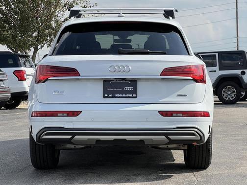 2023 Audi Q5 40 Premium