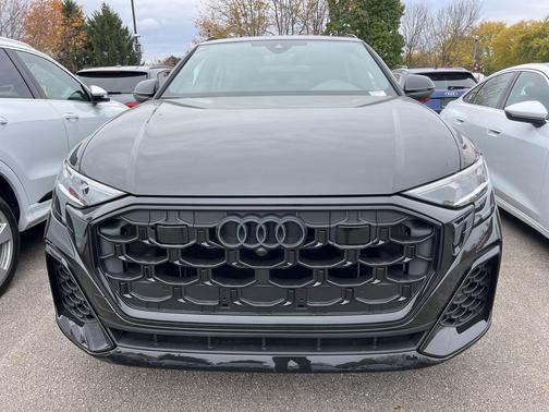 2026 Audi Q8 55 Premium Plus