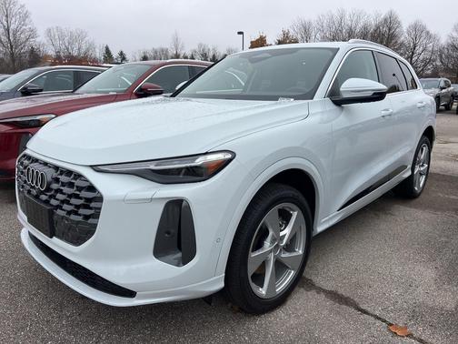 2025 Audi Q5 Premium Plus TFSI quattro S tronic