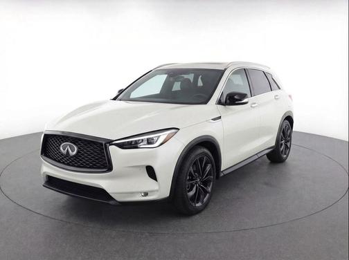 2022 INFINITI QX50 LUXE AWD