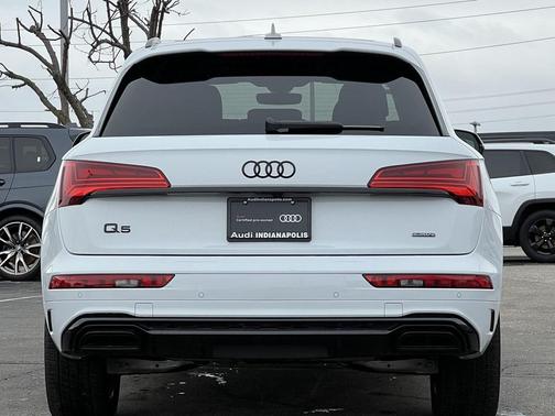 2024 Audi Q5 45 S line Premium Plus