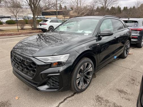 2026 Audi Q8 55 Premium Plus