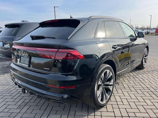 2026 Audi Q8 55 Premium Plus