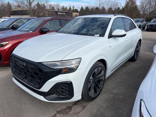 2026 Audi Q8 55 Premium Plus