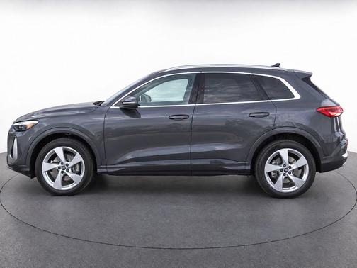 Tambora Gray Metallic 2025 Audi Q5 Premium Plus TFSI quattro S tronic