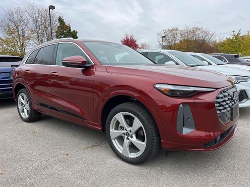 2025 Audi Q5 Premium Plus TFSI quattro S tronic