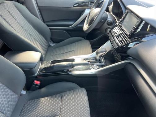 2024 Mitsubishi Eclipse Cross ES