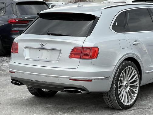 2018 Bentley Bentayga Mulliner