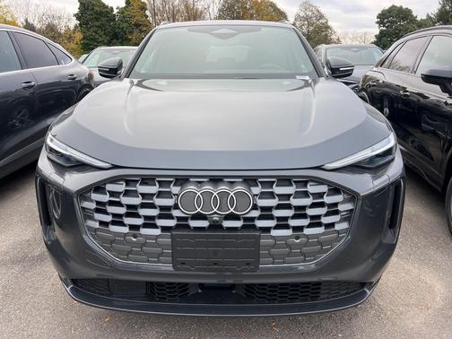 2025 Audi Q5 Premium Plus TFSI quattro S tronic