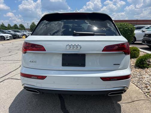 2022 Audi Q5 45 S line Premium Plus