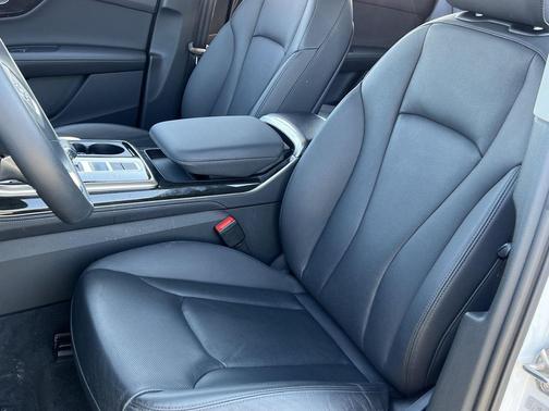 2023 Audi Q7 55 Premium Plus