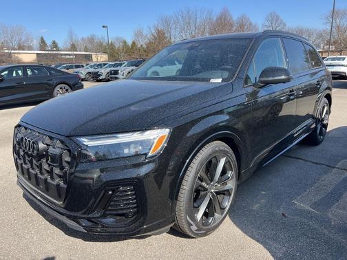 2026 Audi Q7 55 Premium Plus