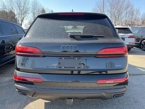 2026 Audi Q7 55 Premium Plus